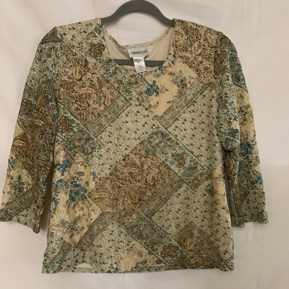 Women's Top Floral Crewneck 3/4
Sleeve Size M